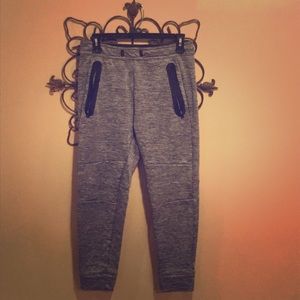 XS gray American Eagle sweatpants